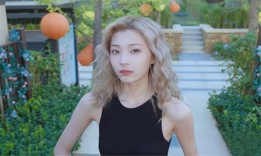 完蛋我被美女包围了全部结局解锁攻略 全角色全结局通关方法介绍